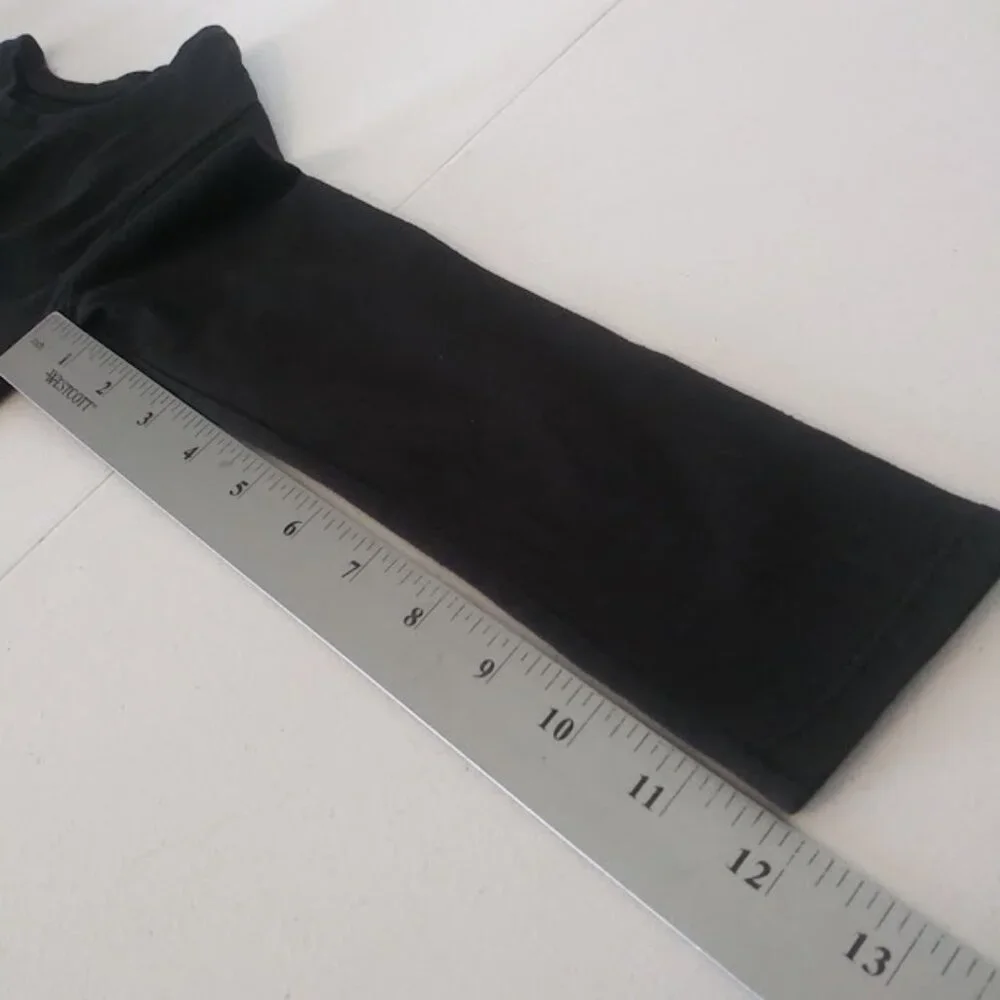 Garanimals girl's size 5T black top